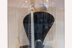 Cloche-veramy-personnalisee-Vitrine-Fred