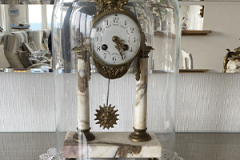 GLOBE-VERRE-POUR-PENDULE-ALBATRE