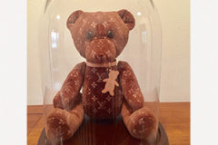 NOUNOURS-SOUS-GLOBE-POUR-JOUET-PRECIEUX